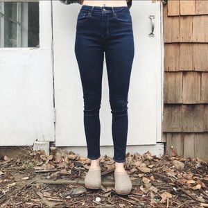 Levis 721  High Waisted Jeans